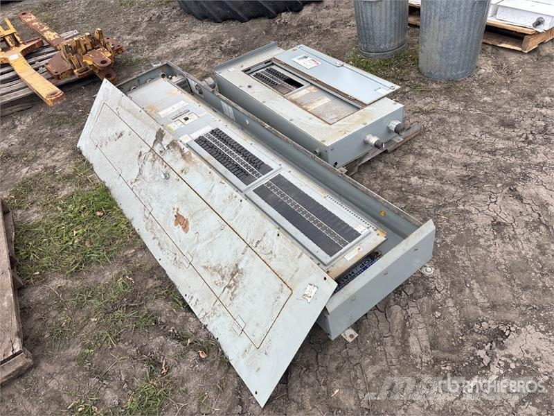 Quantity of (2) Electrical Panels Andre komponenter