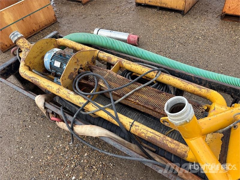 Quantity of (2) Electric 7.5 Hp Submersible Water Drugi deli