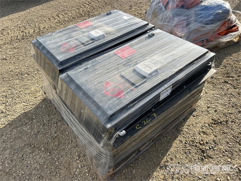 Quantity of (2) Emerson Electrical Enclosures Ostale komponente za građevinarstvo