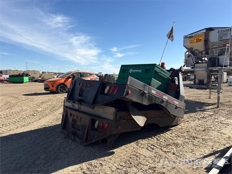 Quantity of (2) Flatbed Decks Transport – ostalo