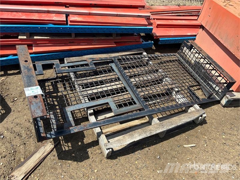 Quantity of (2) Forestry Cab Screens Drugi deli