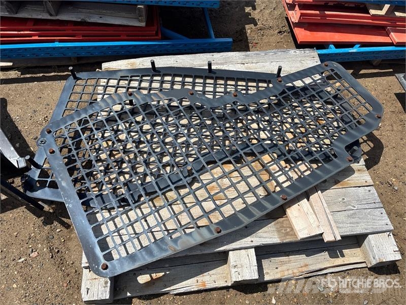 Quantity of (2) Forestry Cab Screens Drugi deli