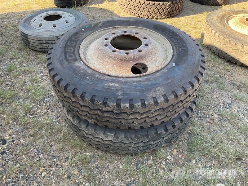  Quantity of (2) Forlander 11R22.5 Tires (Unused) Шины и колёса