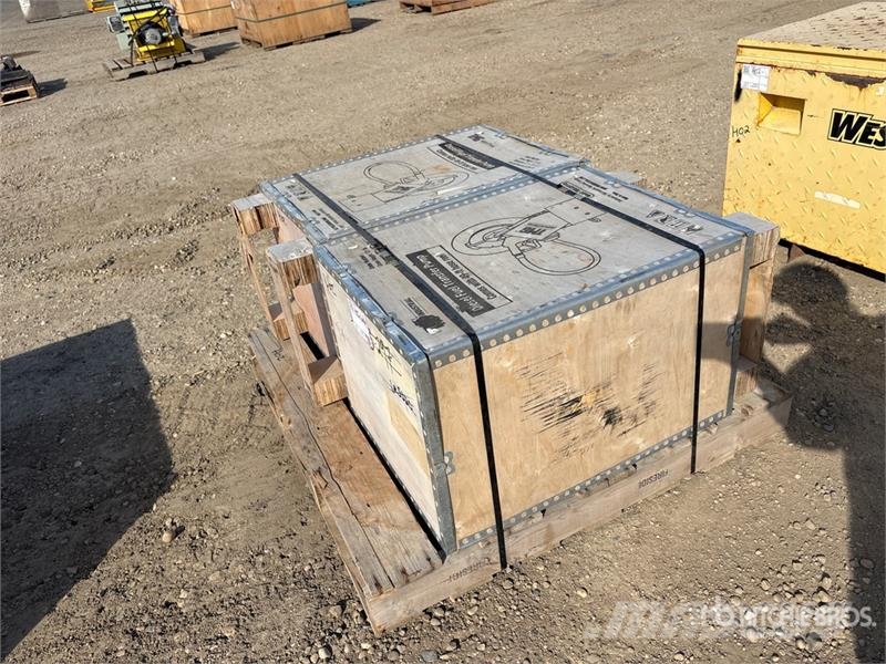 Quantity of (2) Fuel Transfer Pump (Unused) Drugi deli