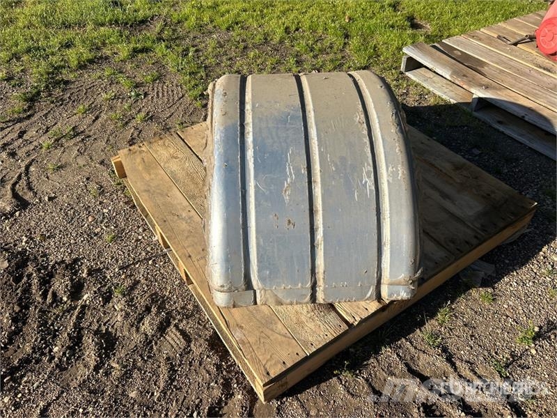 Quantity of (2) Galvanized Fender Drugi deli