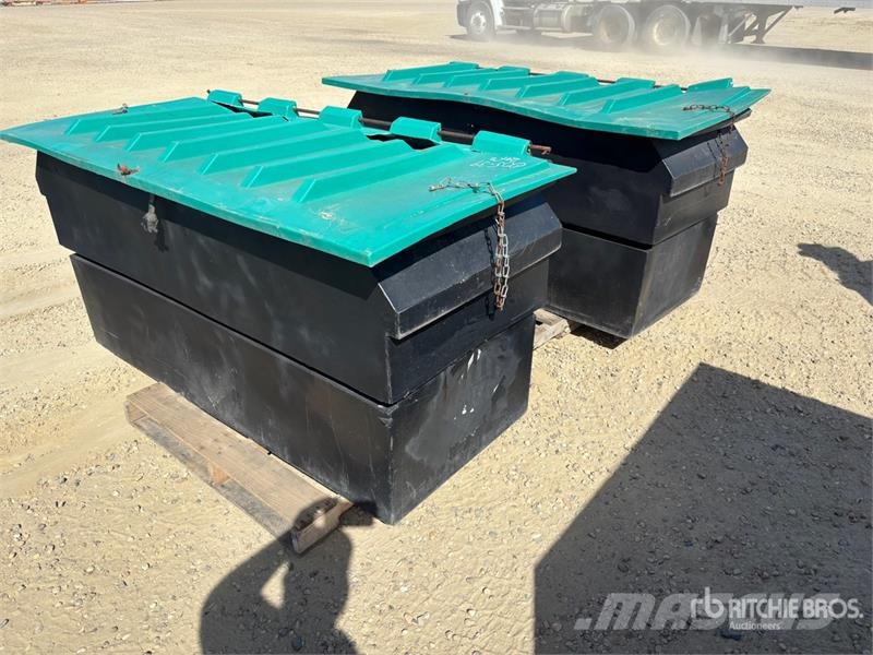 Quantity of (2) Garbage Bins Ďalšie komponenty