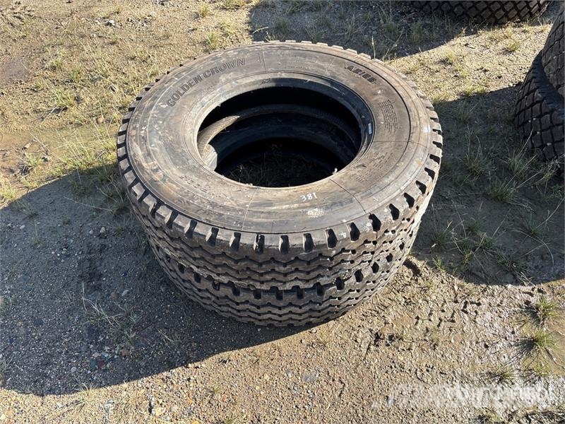  Quantity of (2) Golden Crown AZ126 11R22.5 Tires ( Шины и колёса