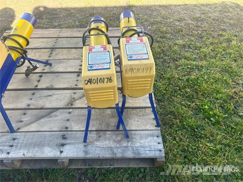  Quantity of (2) Goose Cannons Drugi deli