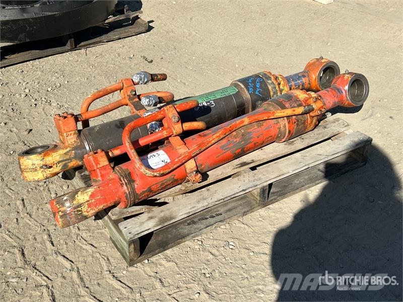  Quantity of (2) Hydraulic Cylinder - Fits John Dee Ostale kargo komponente