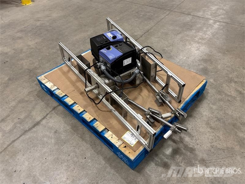Quantity of (2) IBC Tote Mixer Bouw - Overige