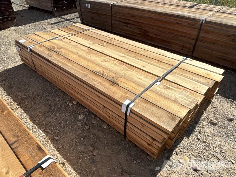 Quantity of 2 in x 6 in x 8 ft Cedar Lumber Drugi deli