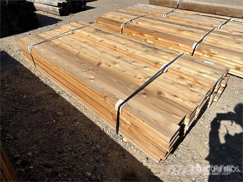 Quantity of 2 in x 6 in x 8 ft Cedar Lumber Drugi deli