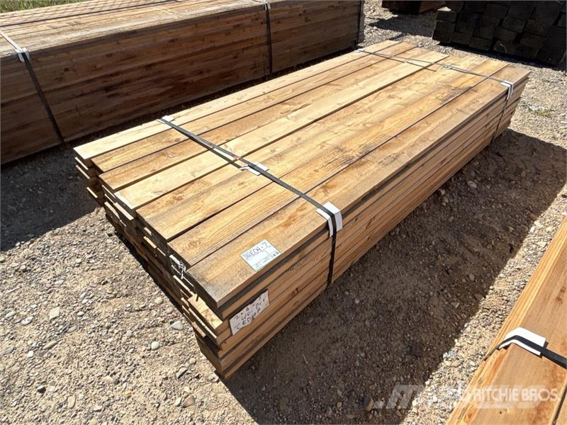 Quantity of 2 in x 6 in x 8 ft Cedar Lumber Drugi deli