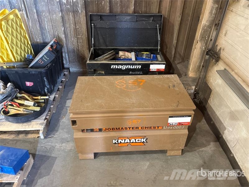 Quantity of (2) Job Site Box Drugi deli