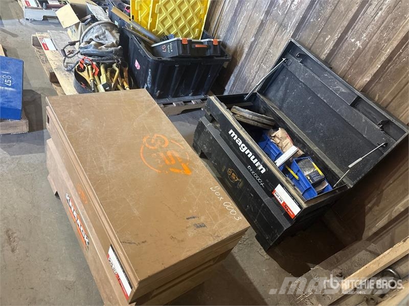 Quantity of (2) Job Site Box Drugi deli