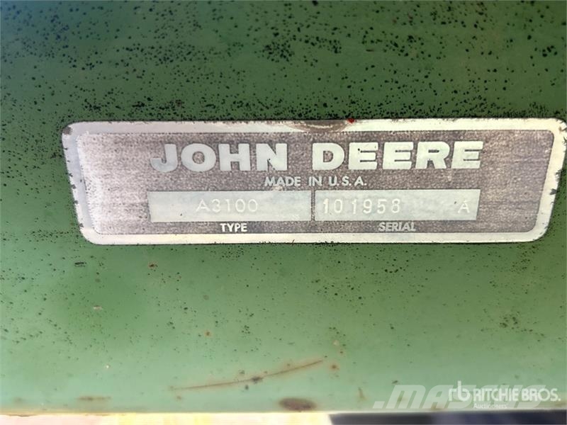 Quantity of 2 John Deere 3100 5 Bottom Breaking Pl Plugi