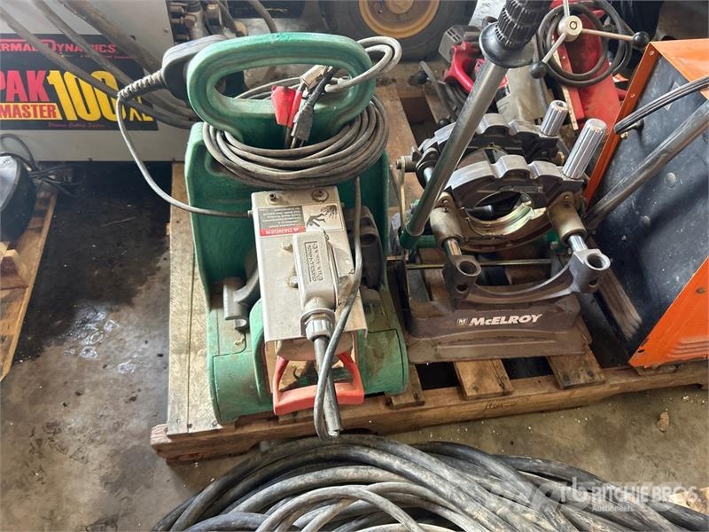 Quantity of (2) McElroy Pipe Fusion Machine Équipement de pipeline
