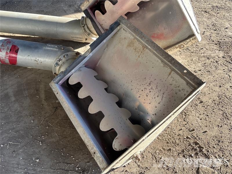 Quantity of (2) Michel's Aluminum Hopper Auger Mašine za preradu i skladištenje berbe - Ostalo
