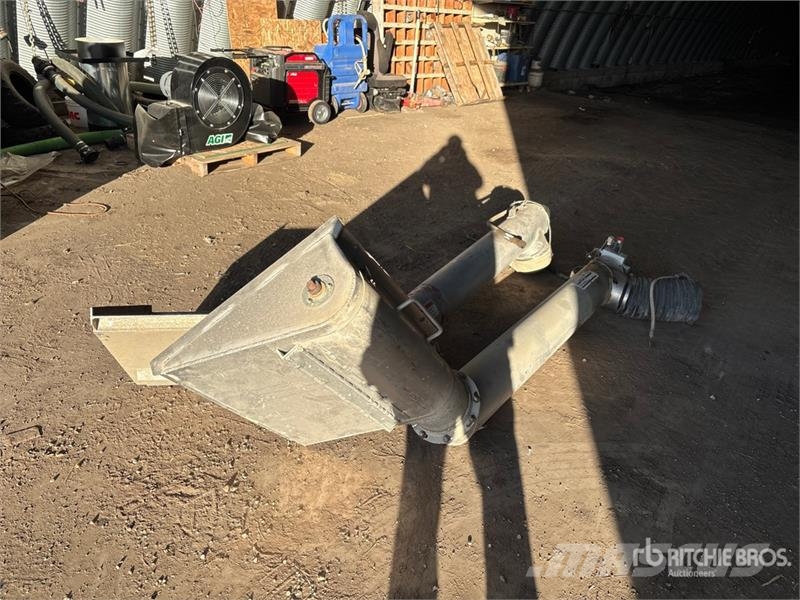 Quantity of (2) Michel's Aluminum Hopper Auger Mašine za preradu i skladištenje berbe - Ostalo