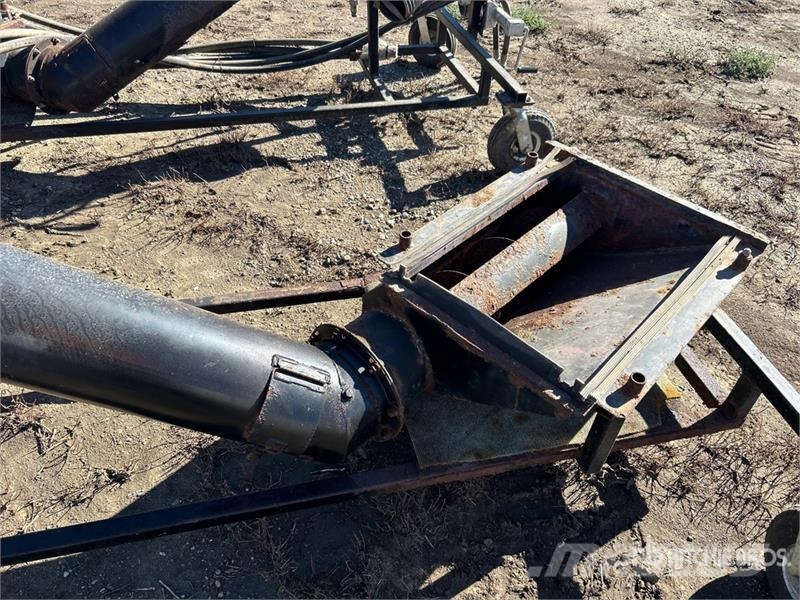  Quantity of (2) Michel's Hydraulic Hopper Auger Afgrødehåndtering - Andet udstyr