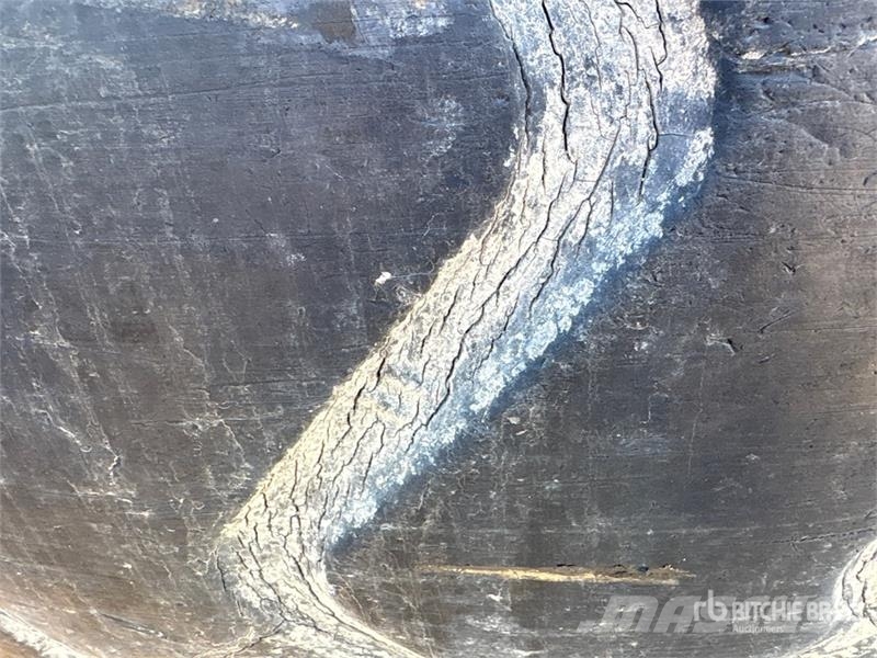 Quantity of (2) Michelin 26.5R25 Tires - Fits Whee الإطارات والعجلات والحافات