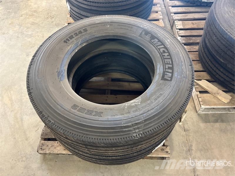 Quantity of (2) Michelin XZE2 11R24.5 Tires (Unuse Tyres, wheels and rims