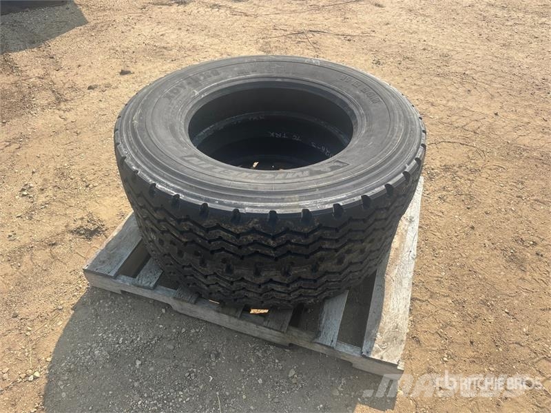 Quantity of (2) Michelin XDY- EX2 11R24.5 Tires (U Tyres, wheels and rims