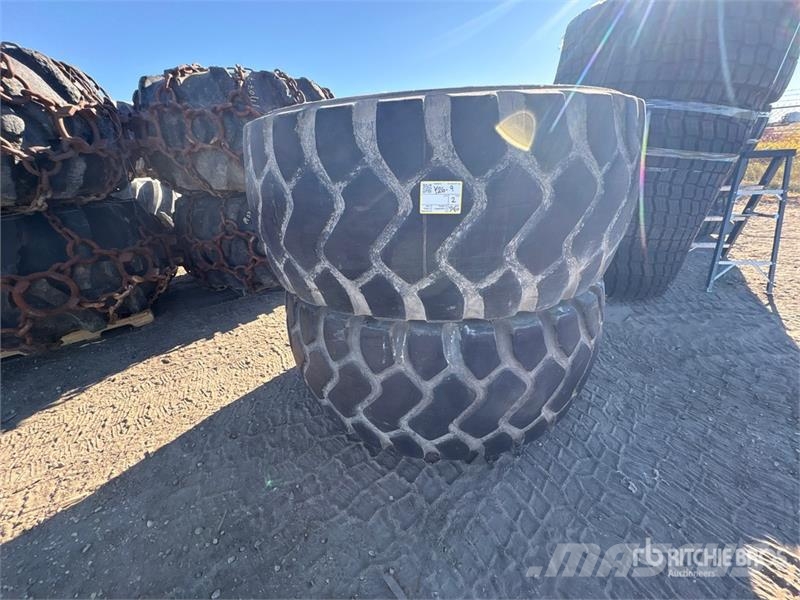  Quantity of (2) Michelin 26.5R25 Tires - Fits Whee الإطارات والعجلات والحافات