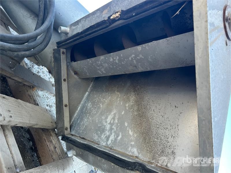  Quantity of (2) Michels Hopper Auger Foredlings- og lagerhåndteringsutstyr - Annet