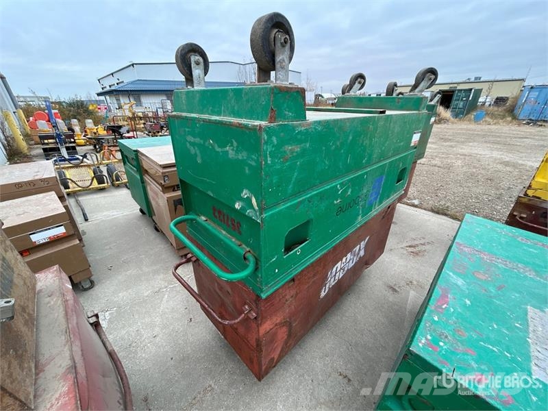 Quantity of (2) Miscellaneous Job Site Box Drugi deli