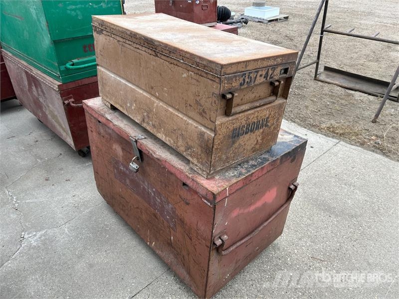 Quantity of (2) Miscellaneous Job Site Box Drugi deli