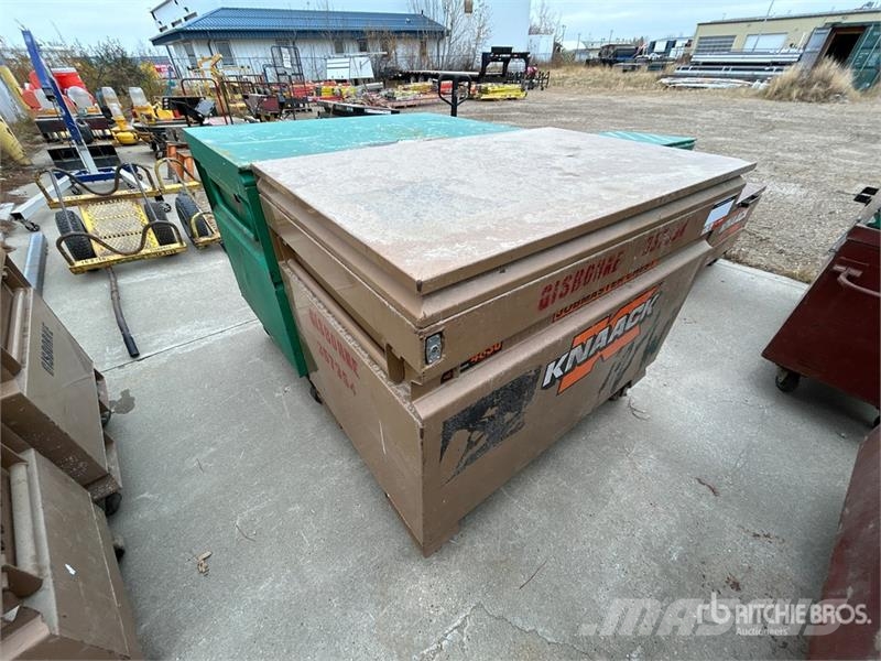 Quantity of (2) Miscellaneous Job Site Box Drugi deli