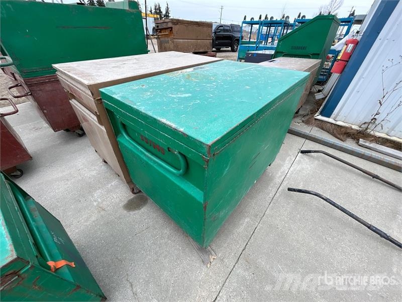 Quantity of (2) Miscellaneous Job Site Box Drugi deli