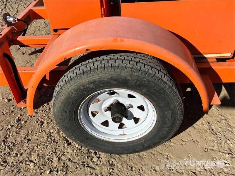 Quantity of (2) North American Construction Traff Transport - drugo