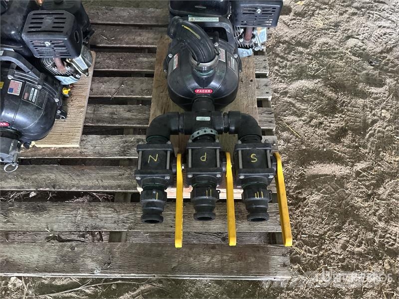Quantity of (2) PACER 2 in Chemical Pump ポンプとミキサー