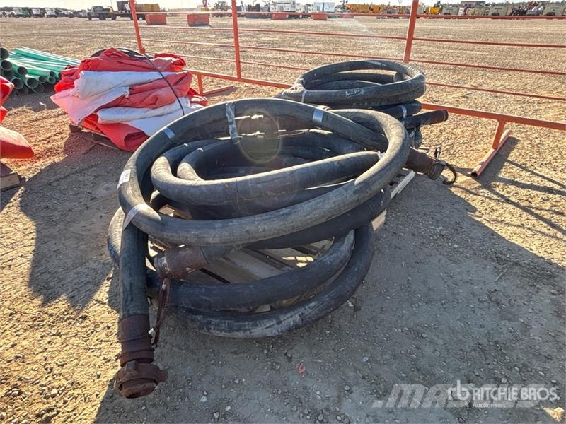  Quantity of (2) Pallets of 3 in x 25 ft Concrete P مكونات أخرى