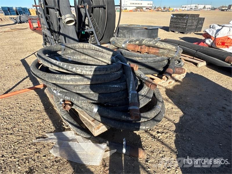  Quantity of (2) Pallets of 3 in x 25 ft Concrete P مكونات أخرى