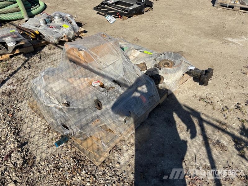 Quantity of (2) Pallets of Axel Kiti naudoti statybos komponentai