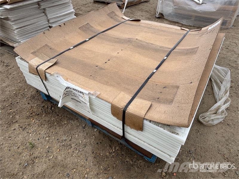 Quantity of (2) Pallets of White Sheet: Polyethyle Drugi deli