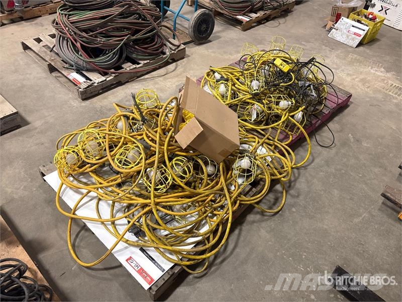 Quantity of (2) Pallets of Job-Site String Work Li مكونات أخرى