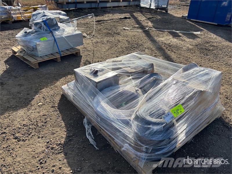  Quantity of (2) Pallets of Keller LAF 3000 PE Acti Andre komponenter