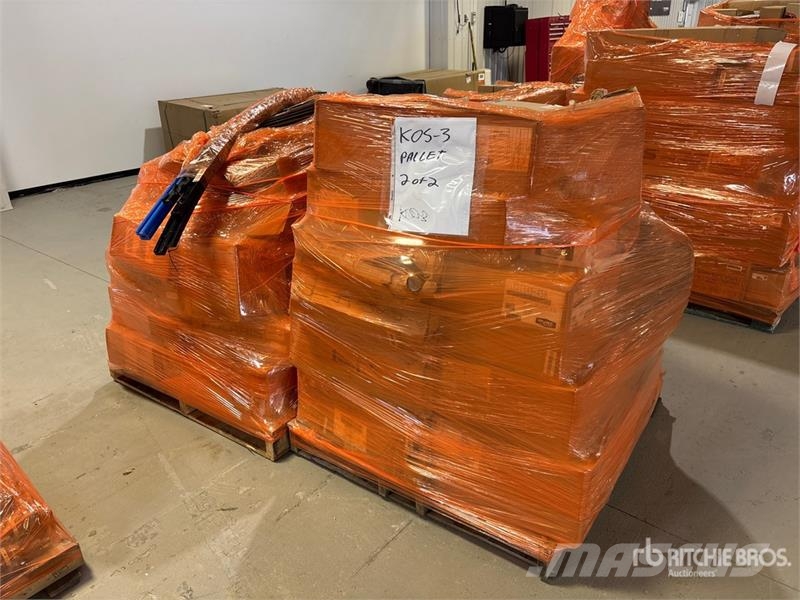  Quantity of (2) Pallets of Polaris Parts Kiti naudoti statybos komponentai