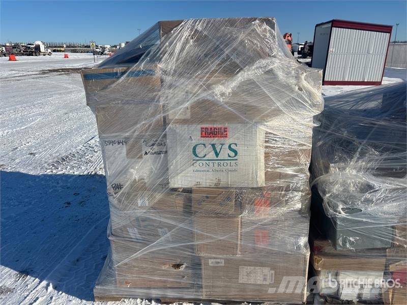 Quantity of (2) Pallets of OSMI Supplies & Equipme Équipement de forage de pétrole et de gaz