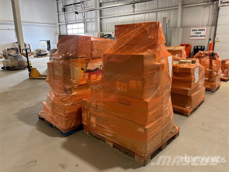 Quantity of (2) Pallets of Polaris Parts Kiti naudoti statybos komponentai