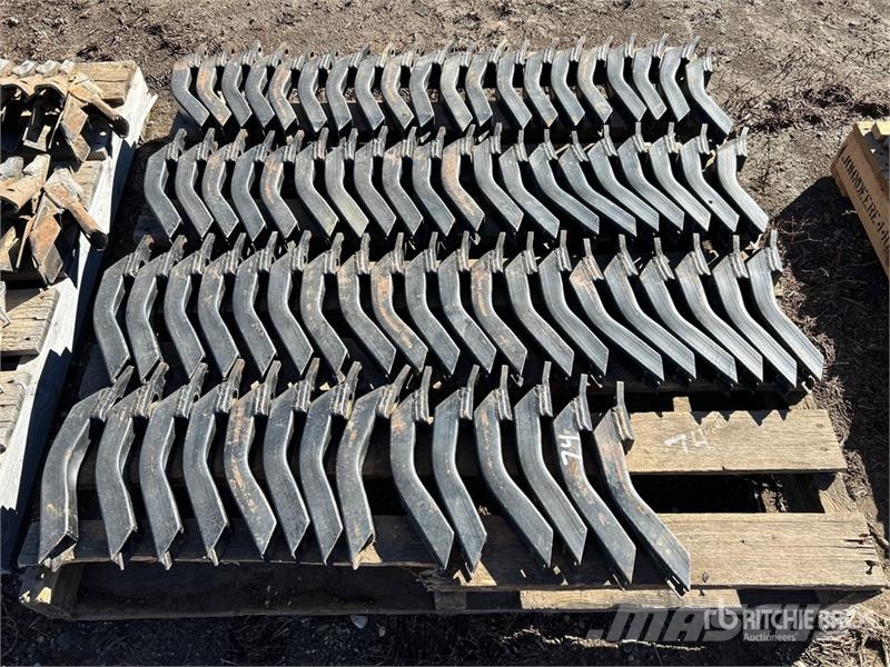  Quantity of (2) Pallets of (74) 1 in Seed Tube Kiti naudoti statybos komponentai