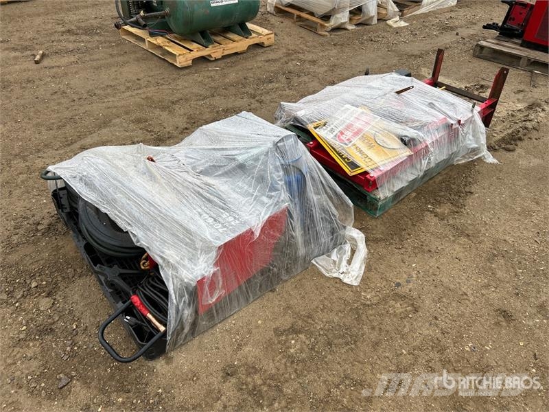  Quantity of (2) Pallets of Tools, Hose Reels مكونات أخرى