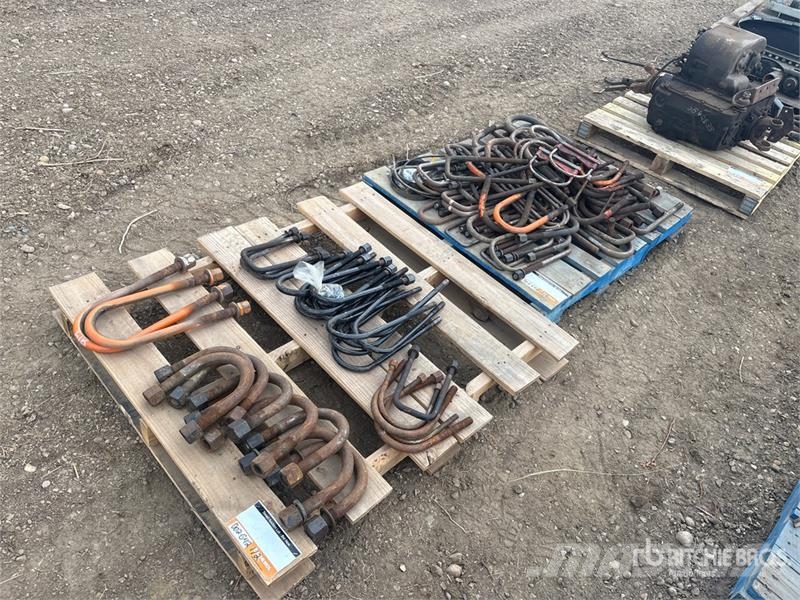 Quantity of (2) Pallets of U-Bolts Transportes - Outros