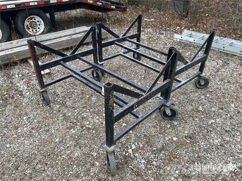  Quantity of (2) Pipe Carts مكونات أخرى