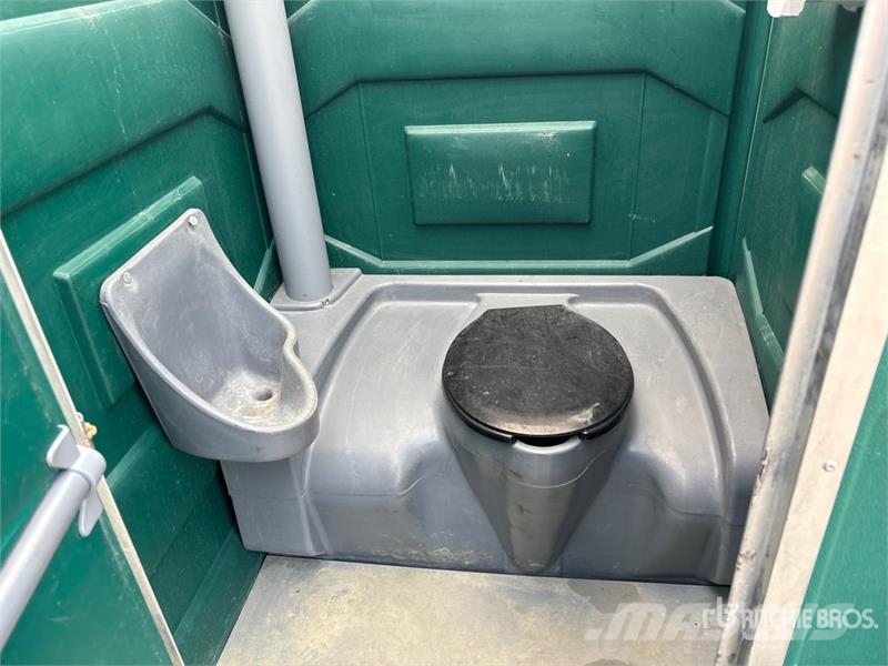 Quantity of (2) Portable Toilet Drugi deli