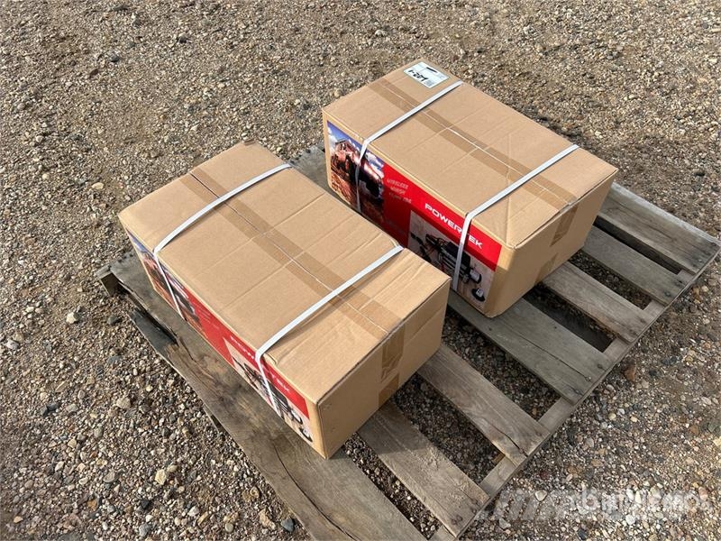 Quantity of (2) Powertek WW13000 Wireless Winch ( Csörlők, emelőberendezések és anyagmozgató liftek